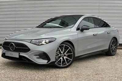 Mercedes CLA 220 4-Matic AMG Line