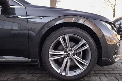 Volkswagen Arteon 2.0 TDI R-Line DSG