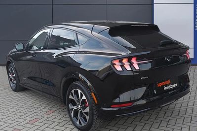 Ford Mustang Mach-E 98kWh AWD