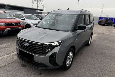 Ford Tourneo Courier Titanium