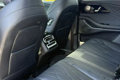 Omoda 9 1.5 Super Hybrid Exclusive Awd
