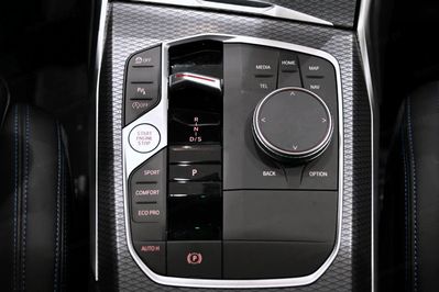 BMW Seria 3 318i M Sport aut