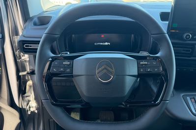 Citroen Berlingo Van M L1H1 XTR EAT8