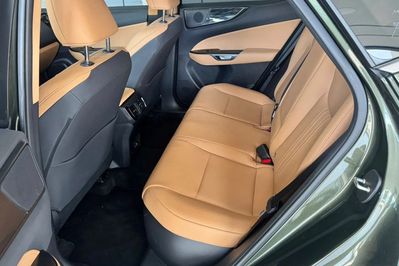 Lexus NX 350h Prestige 2WD