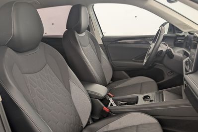 Volkswagen Tiguan LIFE PLUS 2.0 TDI DSG7