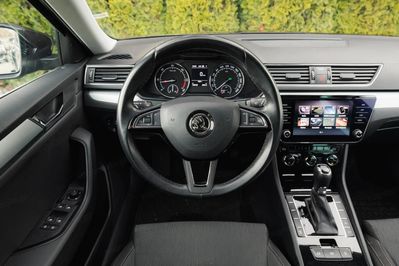 Skoda Superb 2.0 TDI Style DSG