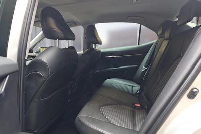 Toyota Camry 2.5 Hybrid Prestige
