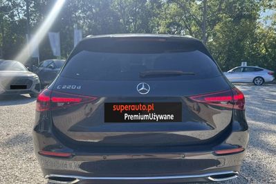 Mercedes Klasa C Estate 220 d Avantgarde