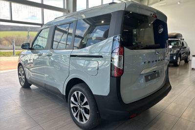 Ford Tourneo Courier Titanium