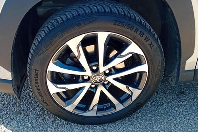 Toyota Corolla Cross 2.0 Hybrid Style AWD