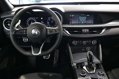 Alfa Romeo Stelvio 2.0 Turbo Veloce Q4