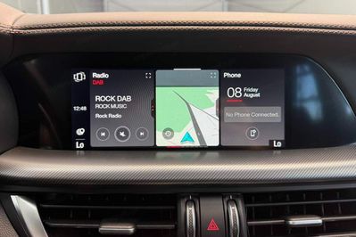 Alfa Romeo Stelvio Turbo Intensa Q4