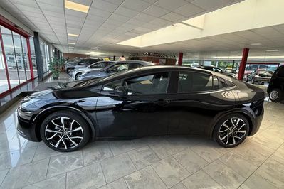 Toyota Prius Prestige 2.0 Hybrid Plug-in