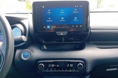 Toyota Yaris Hybrid 1.5 Selection Style