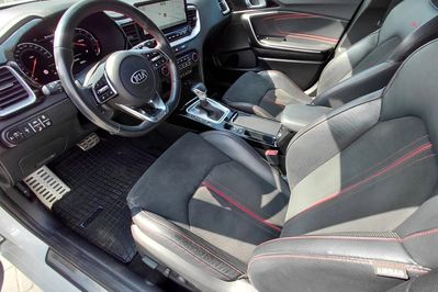 Kia Ceed 1.6 T-GDI GT DCT