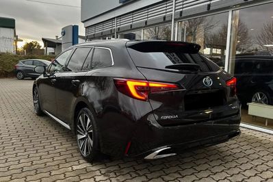 Toyota Corolla Style 1.8 Hybrid