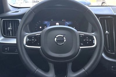Volvo XC60 B4 B R-Design aut