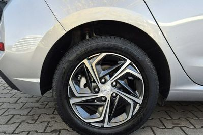 Hyundai i30 1.5 T-GDI Smart DCT