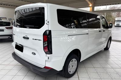 Ford Transit Custom Kombi M1 L2H1 320 Trend A8