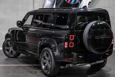 Land Rover Defender 110 D250 X-Dynamic HSE