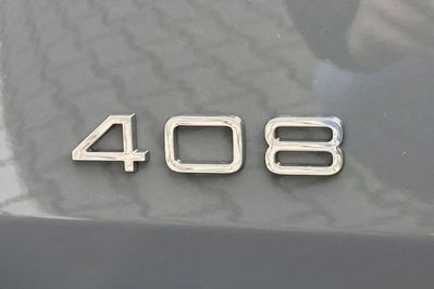 Peugeot 408 Allure e-DCS 1.2 mHEV