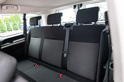Peugeot Traveller Long L2H1 Business