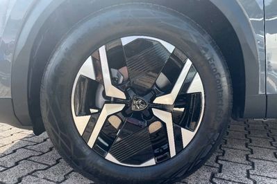 Peugeot 2008 Allure S&S  1.2 PureTech