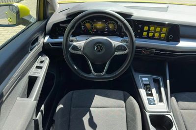 Volkswagen Golf 1.5 eTSI Life DSG