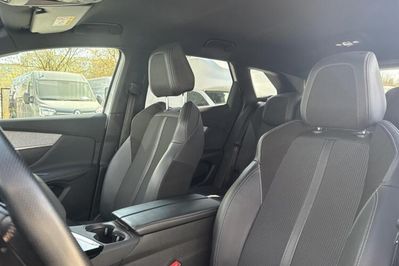 Peugeot 3008 GT 1.2 PureTech  S&S EAT8