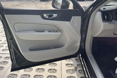 Volvo XC60 B4 D Plus Bright