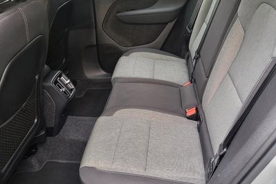 Volvo XC40 B3 B Plus Dark