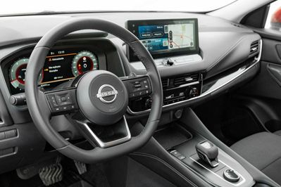 Nissan Qashqai 1.3 DIG-T N-Connecta 4x4 Xtronic