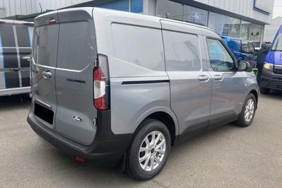 Ford Transit Courier Limited