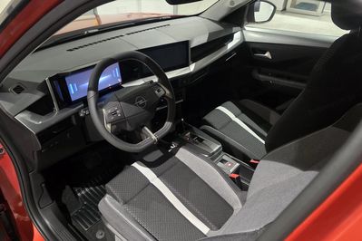 Opel Frontera 1.2 T mHEV GS eDTC6