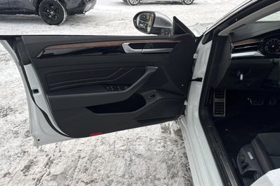 Volkswagen Arteon Elegance 2.0 TSI DSG