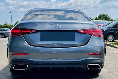Mercedes Klasa C 300 d 4-Matic AMG