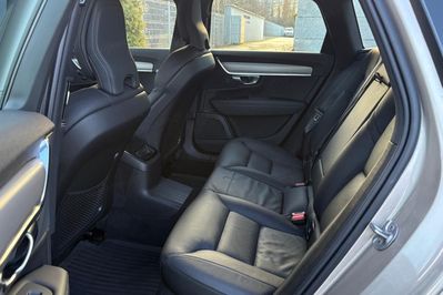 Volvo V90 T6 AWD Plug-In Hybrid Plus Bright aut