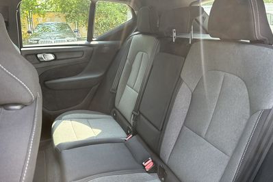 Volvo XC40 B3 Plus Dark