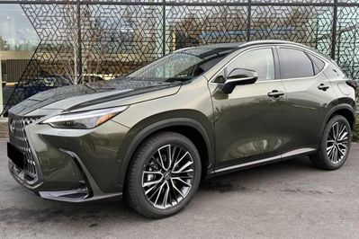 Lexus NX 350h Omotenashi 2.5 Hybrid AWD
