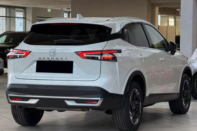 Nissan Qashqai N-Connecta Xtronic 1.3 DIG-T mHEV