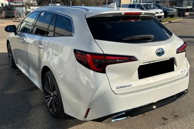 Toyota Corolla Style 1.8 Hybrid