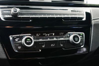 BMW X2 SDRIVE18I Gpf Advantage