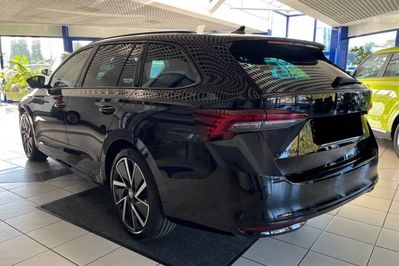 Skoda Octavia Sportline 1.5 TSI mHEV DSG