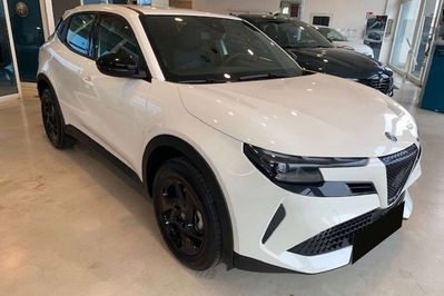 Alfa Romeo Junior Ibrida