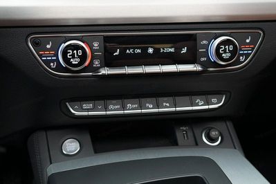 Audi Q5 45 TFSI mHEV quattro S tronic