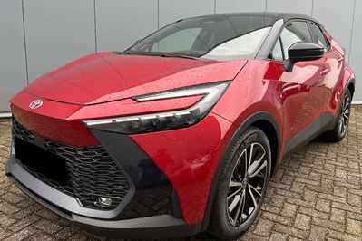 Toyota C-HR Executive 2.0 Plug-in Hybrid Dynamic Force