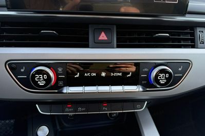 Audi A4 35 TFSI mHEV S Line S tronic