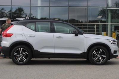 Volvo XC40 T3 R-Design