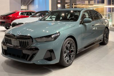 BMW Seria 5 520d xDrive M Sport
