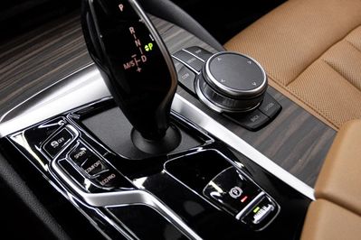 BMW Seria 5 520d mHEV Luxury Line sport-aut